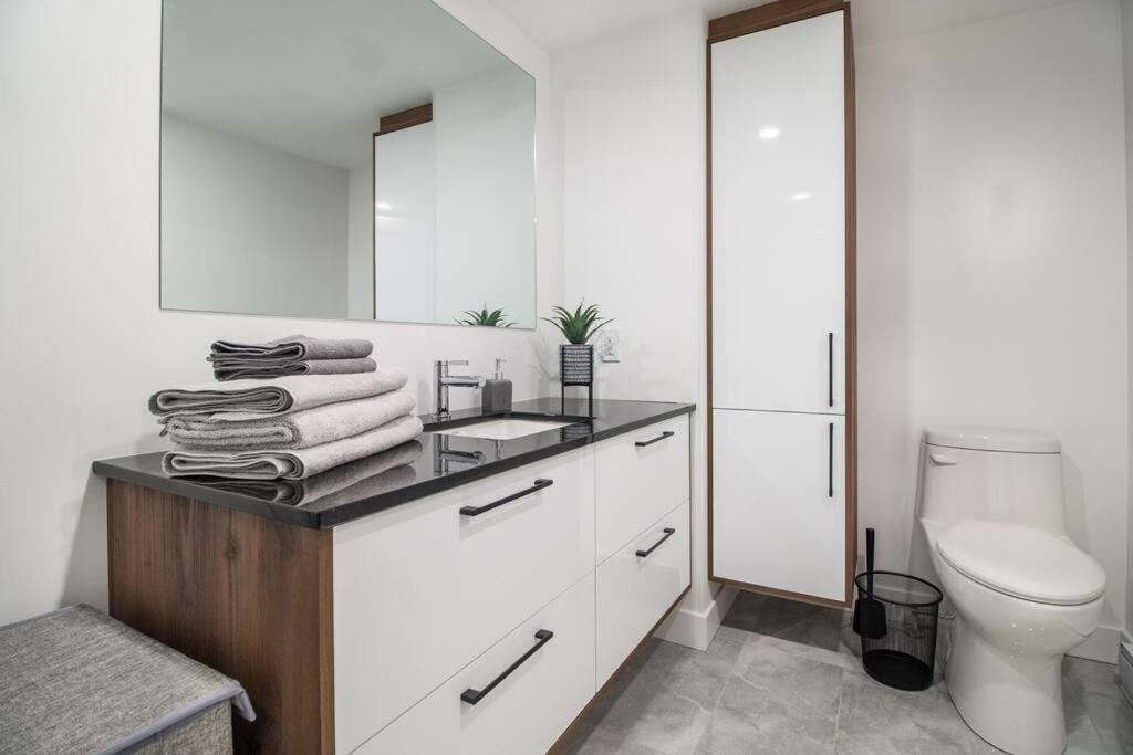 Condo Chic, Centre-Ville Piscine, Terrasse, Gym Québec Dış mekan fotoğraf