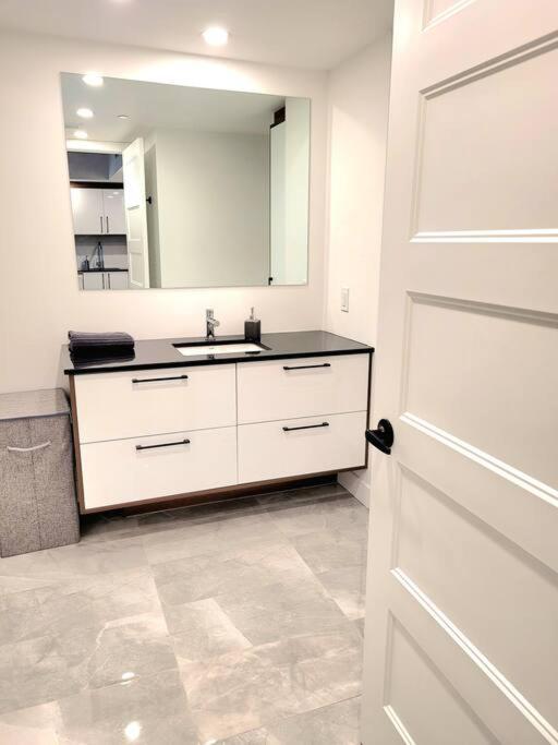 Condo Chic, Centre-Ville Piscine, Terrasse, Gym Québec Dış mekan fotoğraf